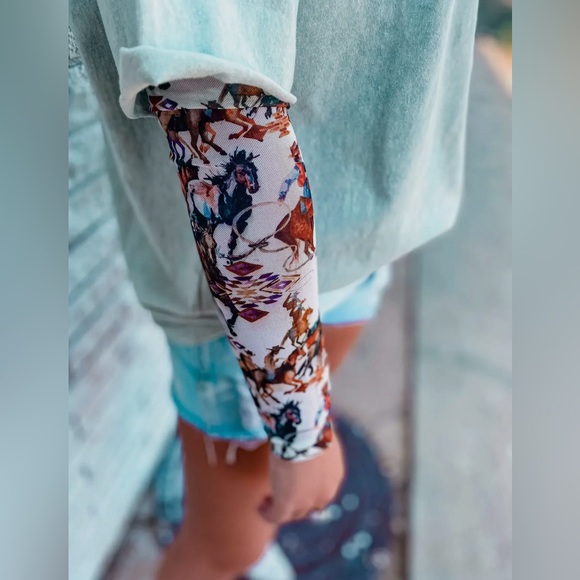 Buckaroo Long Sleeve Mesh Top - Picture 4 of 4